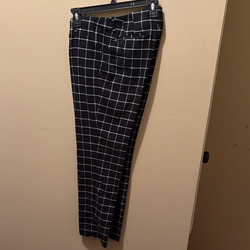New York & Company Black and White Checkered Cropped Pants